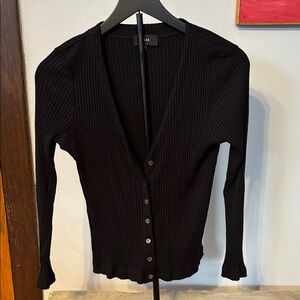 3x1 Black Ribbed V-Neck Blouse